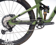 Pivot Switchblade Pro XT Treeline Green w/ Carbon Wheels MD