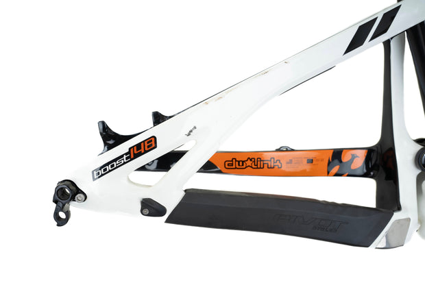 [Blem] Pivot Mach 249 Trail Small White/Orange
