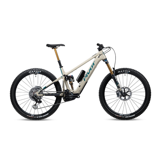 Pivot Shuttle AM Team XX Eagle Transmission Bike w/Range Extender