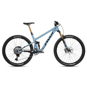 Pivot Trail 429 PRO XT/XTR Bike w/ Carbon Wheel Upgrade