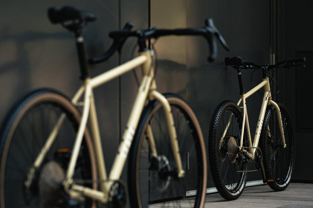 4130 All-Road - Flat Bar - Dromedary Tan (12 Speed / UDH)