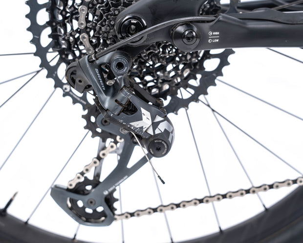 [D&R Pre-Owned] 2025 Specialized Levo Comp Carbon G3 UL - Blk/Ltsil S5