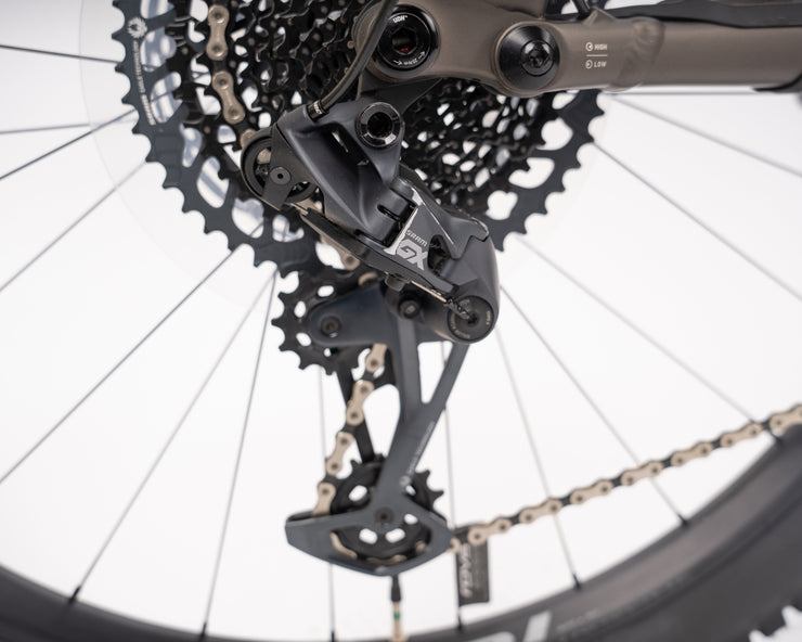 [Blem] 2024 Specialized Stumpjumper Evo Elite Alloy - Alu/Gun S1
