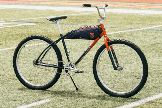 #NFL+CHI – NFL Collection | Klunker Bike + Bag Combo – CHI Bears (Photo Model – Like-New)