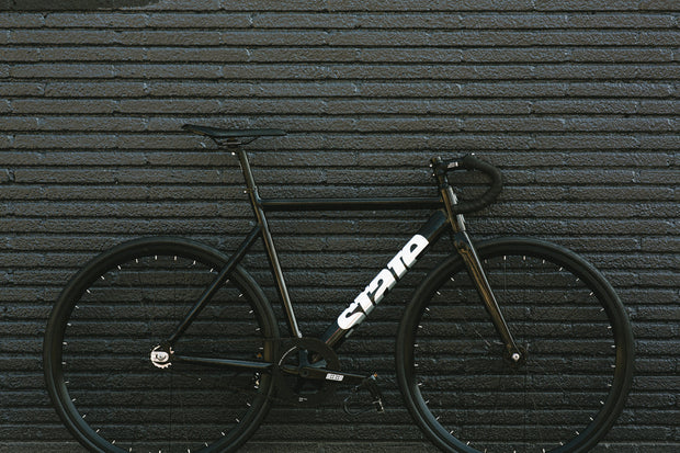 6061 Black Label v3 - Black / Mirror