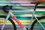 6061 Black Label v3 - Grey / Fuchsia