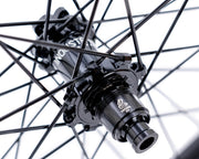 Industry Nine Hydra Enduro 305 V3 Wheelset 29" 32H 6-Bolt 15x110 12x148 XD Blk