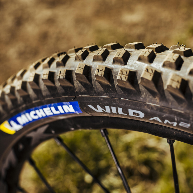 Michelin Wild AM2 Competition Line TS TLR, 29" Tubeless, Folding, Black