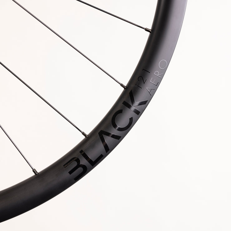 Sonder Black i21 Carbon Aero Wheelset
