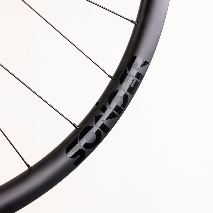 Sonder Black i21 Carbon Aero Wheelset