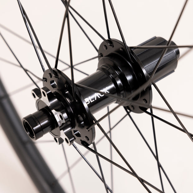 Sonder Black i21 Carbon Aero Wheelset