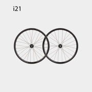 Sonder Black i21 Carbon Aero Wheelset