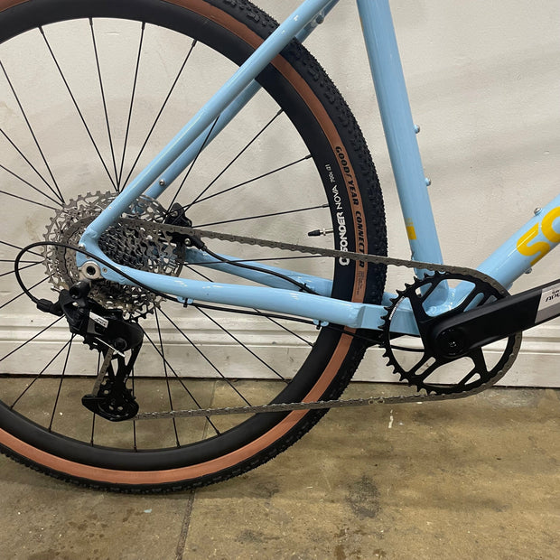 Demo Bike / Camino Al / Medium / Sky